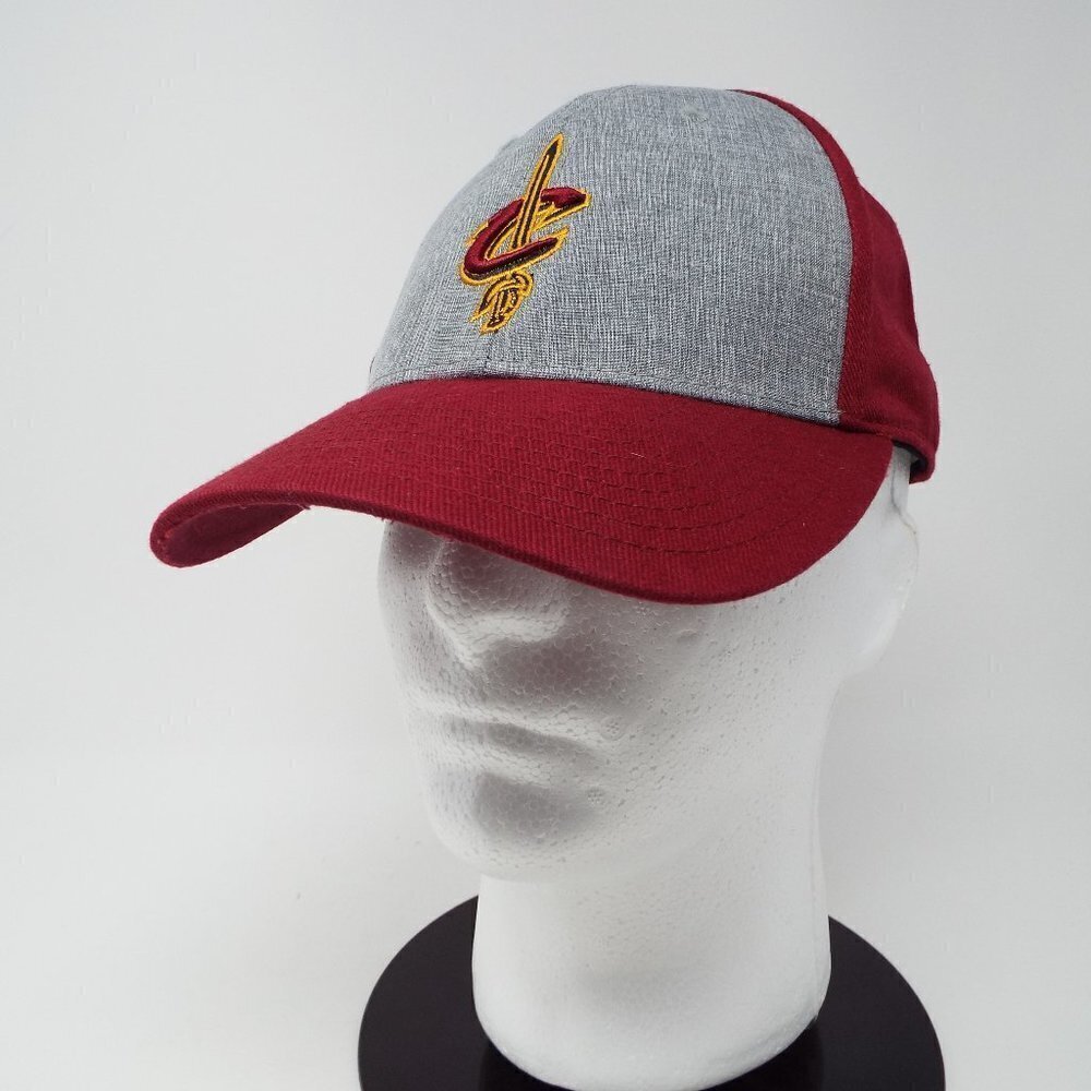 Fan Favorite NBA Cleveland Cavaliers Ball Cap